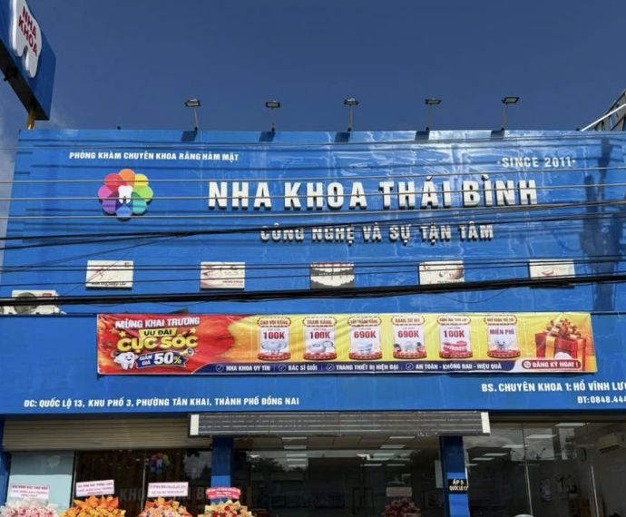 NHÀ
